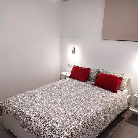 Modern 1 Bed Cristianos Apartman